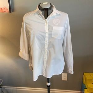 Old Navy Classic Button Down Shirt Large NWT